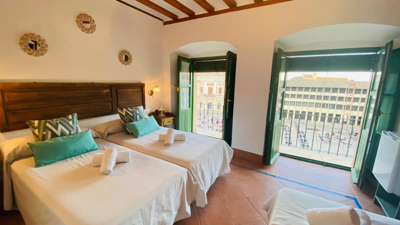Hostel Plaza Mayor Corredera Cordoue Extérieur photo